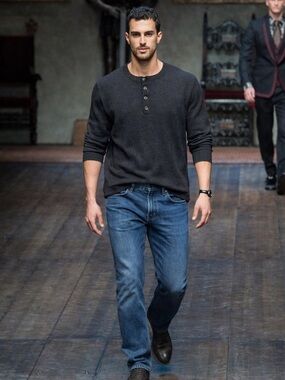 Louis Vitton sweater